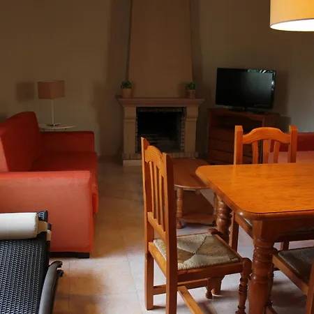 043 Olivar -grosella Villa *